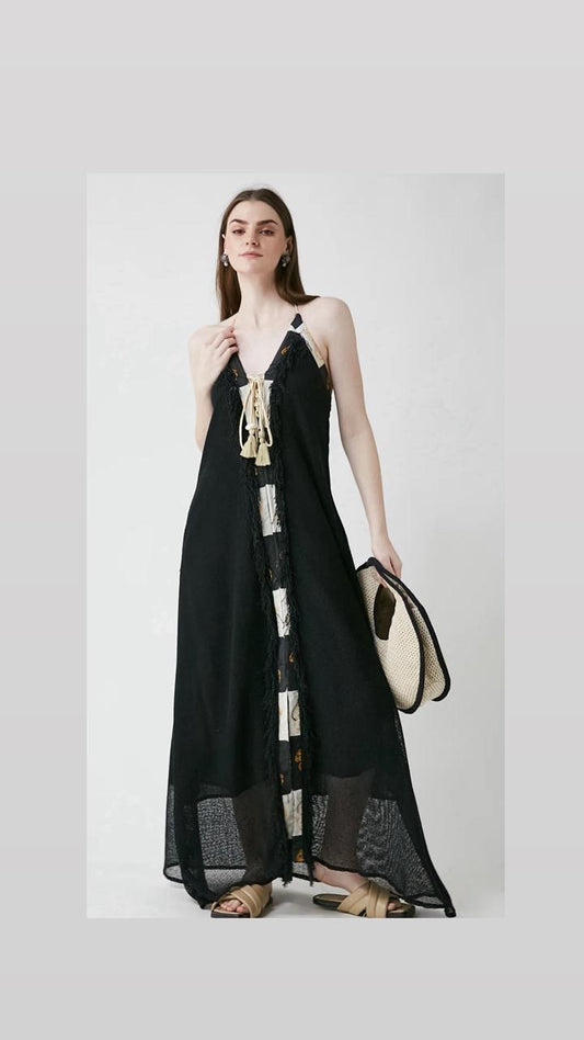 The Front Flow Dress In Black