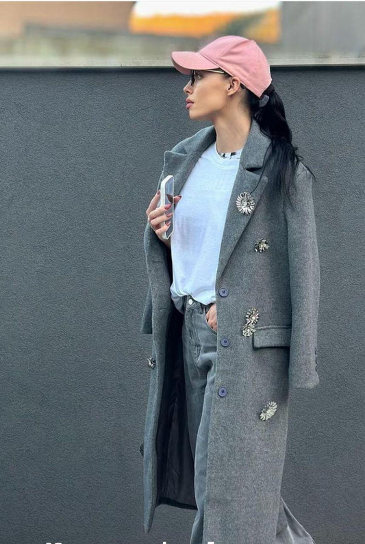 REMOVABLE FLOWERS COAT IN GREY