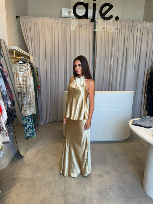 Shimmery Set In Gold