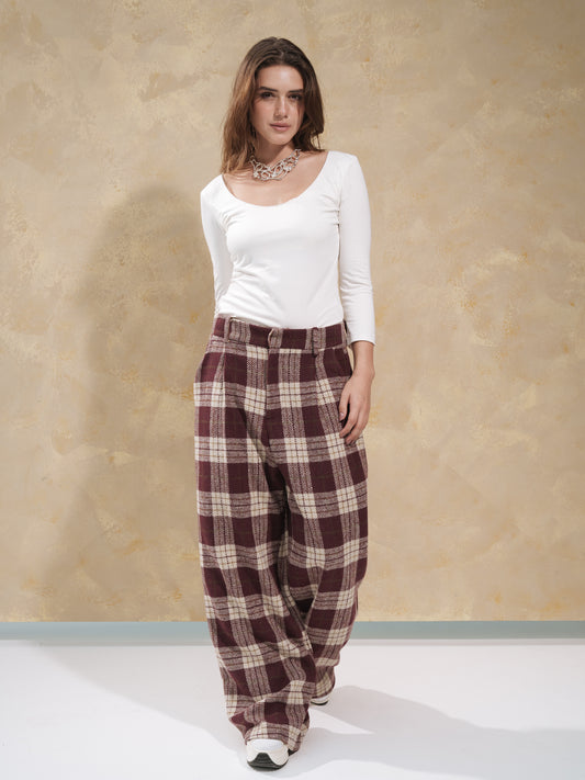 Plaid Wide-leg Pants In Burgundy