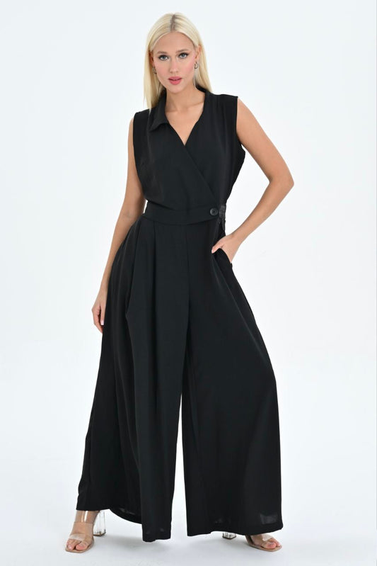 Verde flow jumpsuit in Black