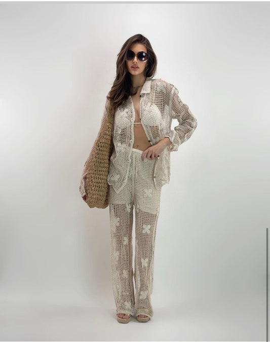 Crochet flower beige top