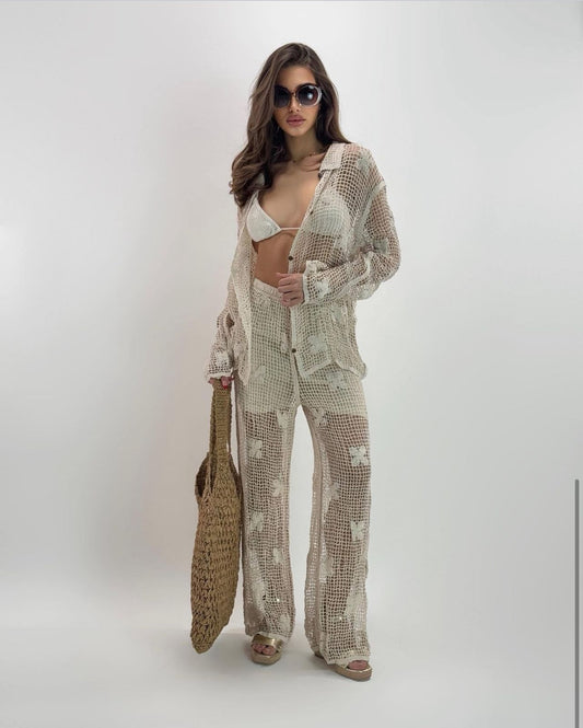 Crochet flower beige  trouser